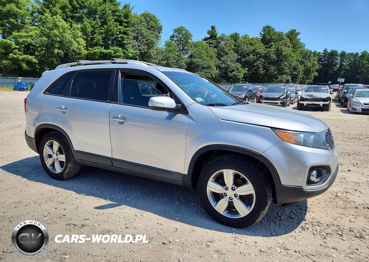 2012 Kia Sorento Ex VIN:5XYKU3A68CG307349 - 4