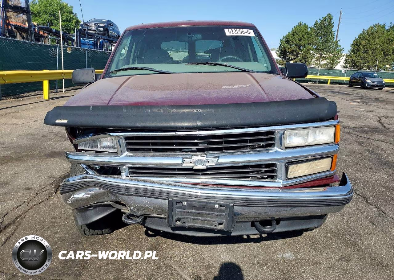 1999 Chevrolet Tahoe K1500 VIN:1GNEK13R4XJ532640 - 5