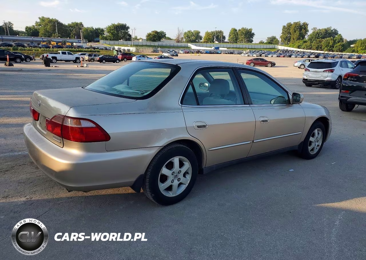 2000 Honda Accord Se VIN:1HGCG567XYA039583 - 3