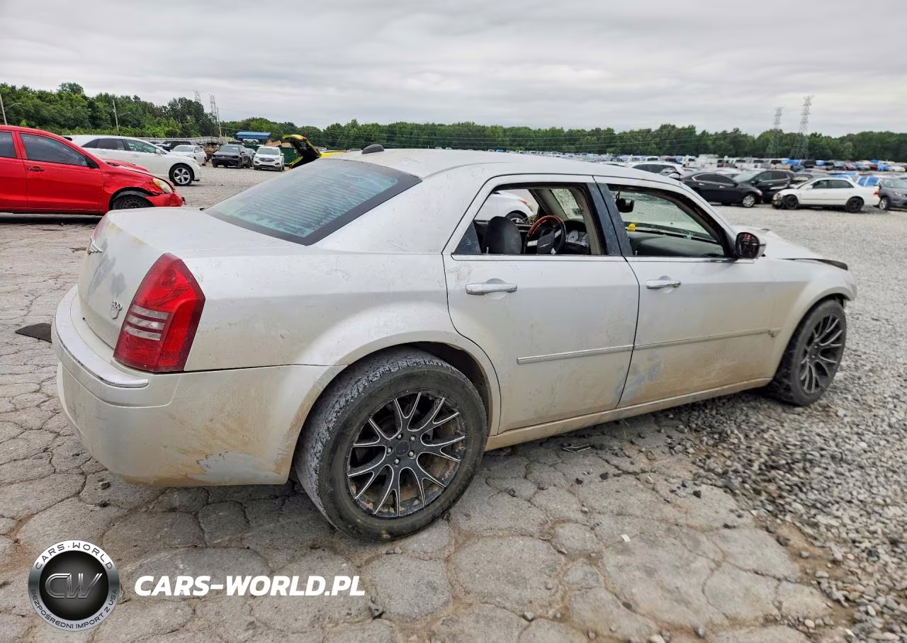 2005 Chrysler 300C VIN:2C3JA63H85H519648 - 3