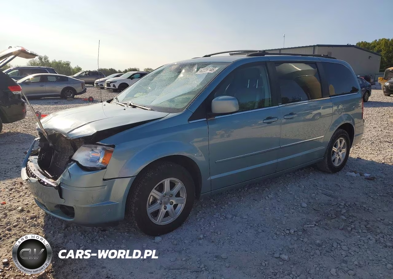 2009 Chrysler Town & Country Touring