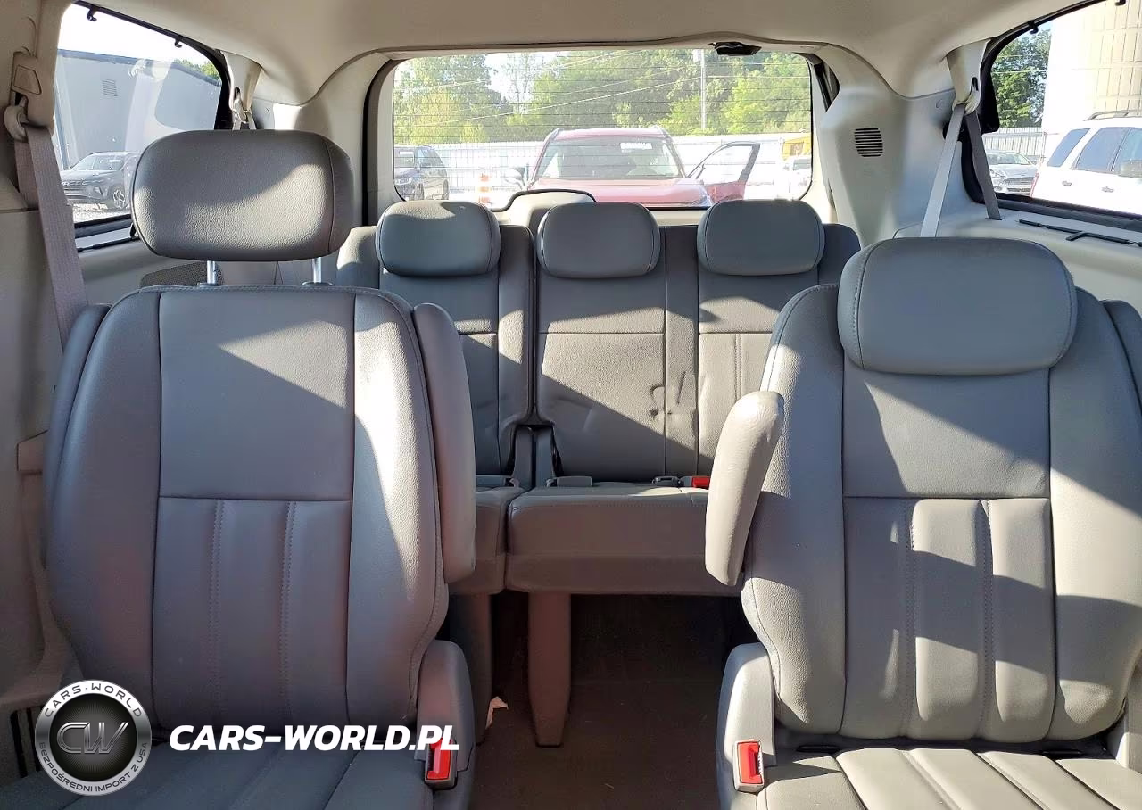 2009 Chrysler Town & Country Touring VIN:2A8HR54X29R566766 - 10