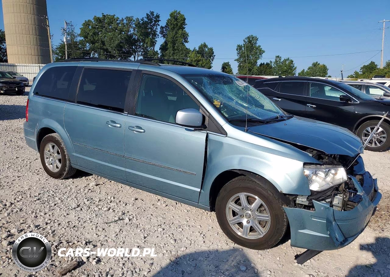 2009 Chrysler Town & Country Touring VIN:2A8HR54X29R566766 - 4