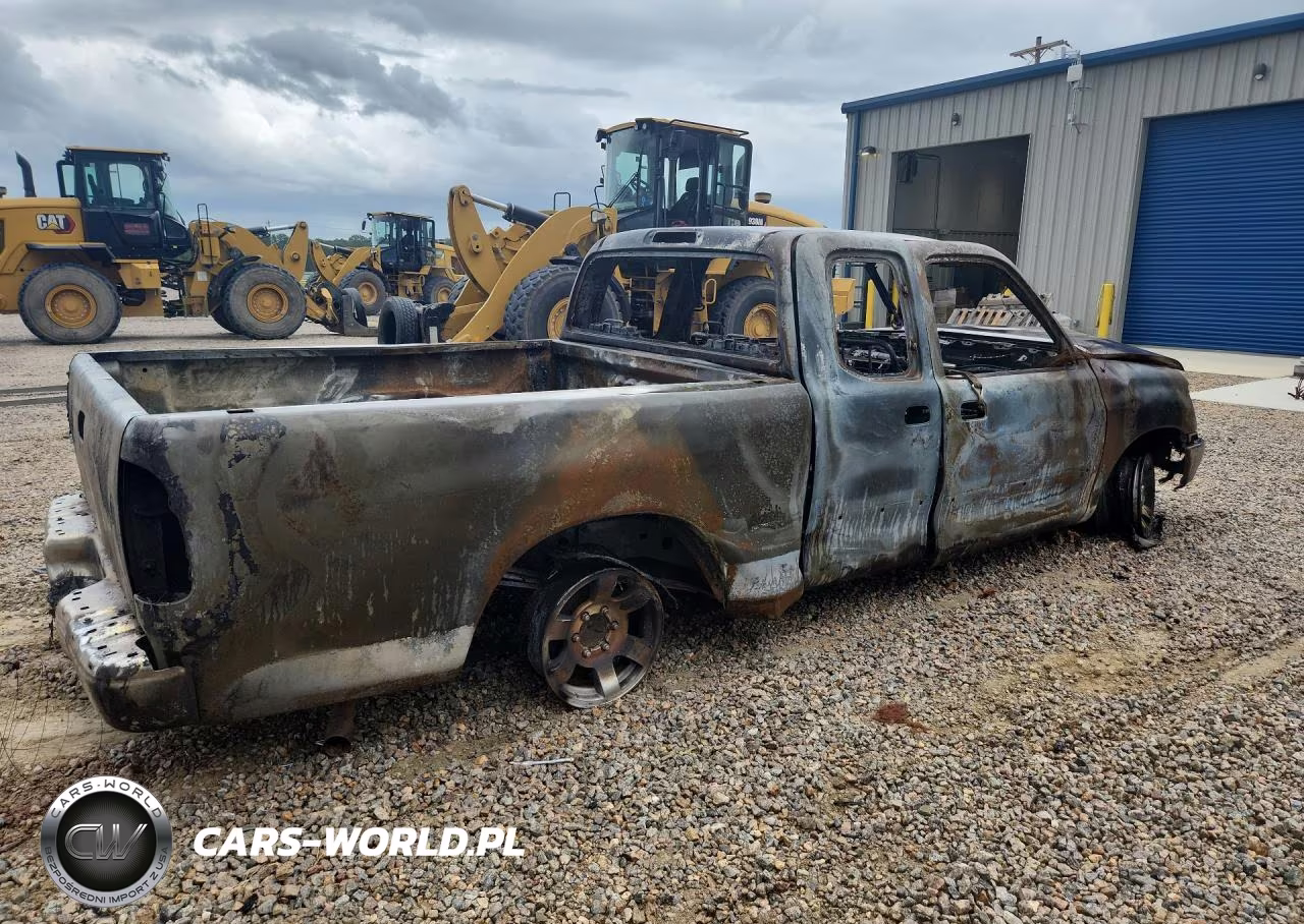 2000 Toyota Tundra Sr5 VIN:5TBRT3411YS045002 - 3