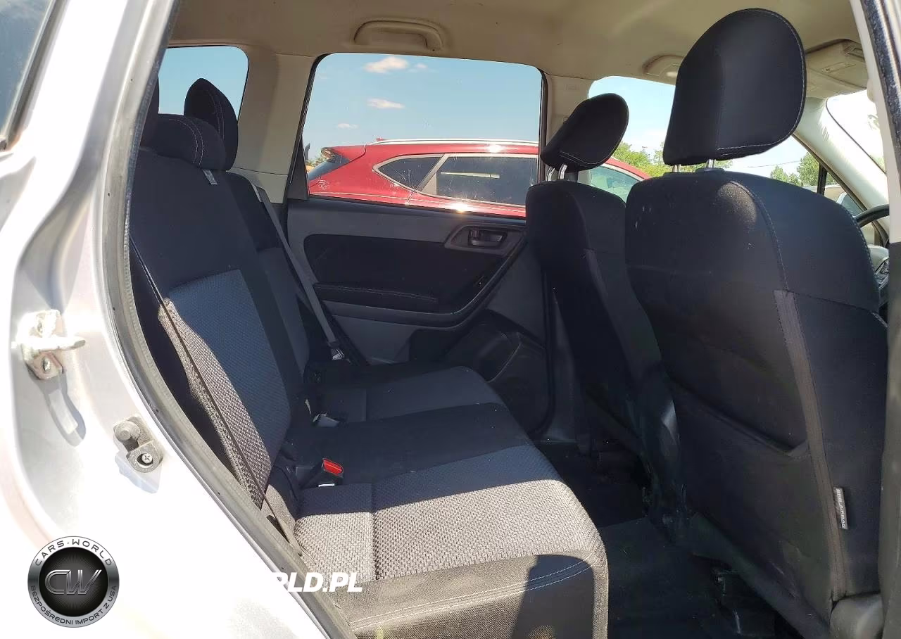 2015 Subaru Forester 2.5I VIN:JF2SJABC1FH569938 - 11