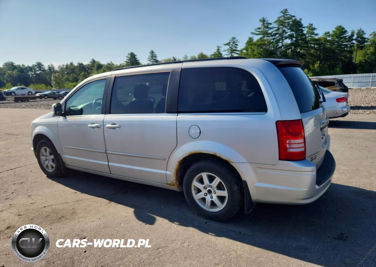 2010 Chrysler Town & Country Touring VIN:2A4RR5D16AR267030 - 2