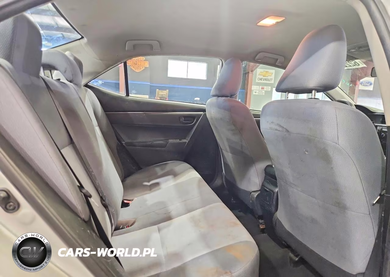 2015 Toyota Corolla L VIN:2T1BURHE5FC340938 - 10