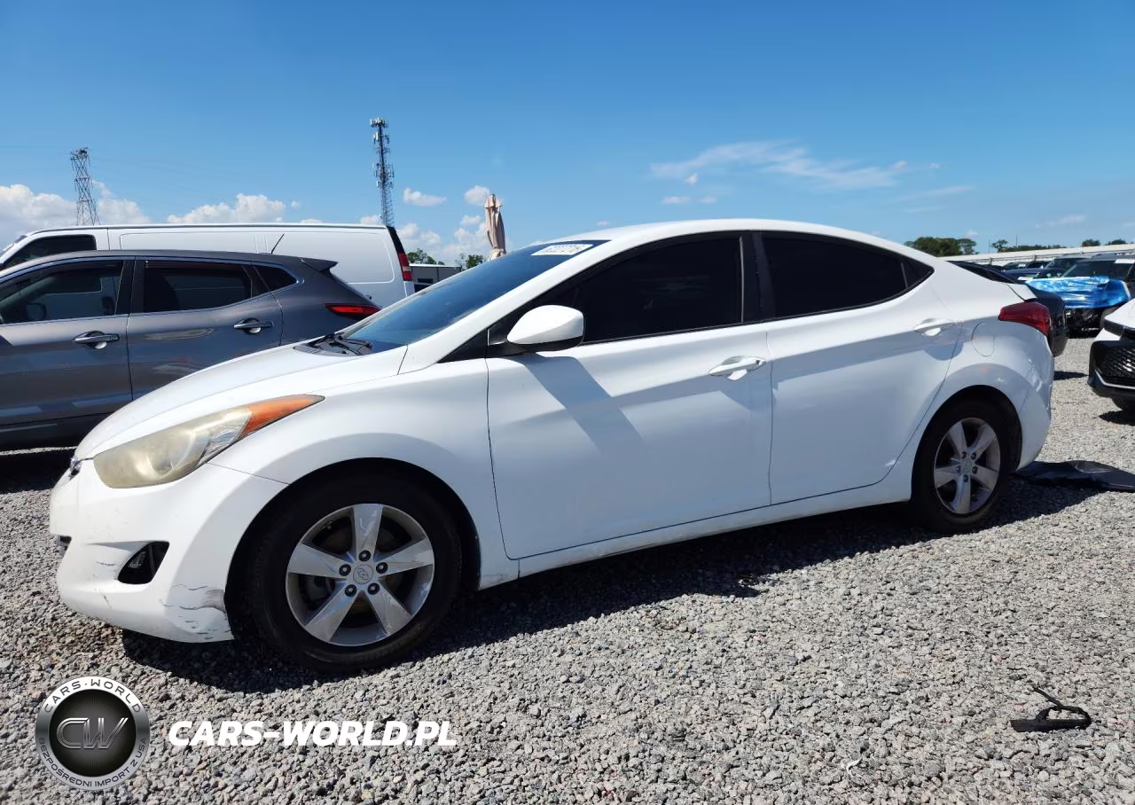2013 Hyundai Elantra Gls