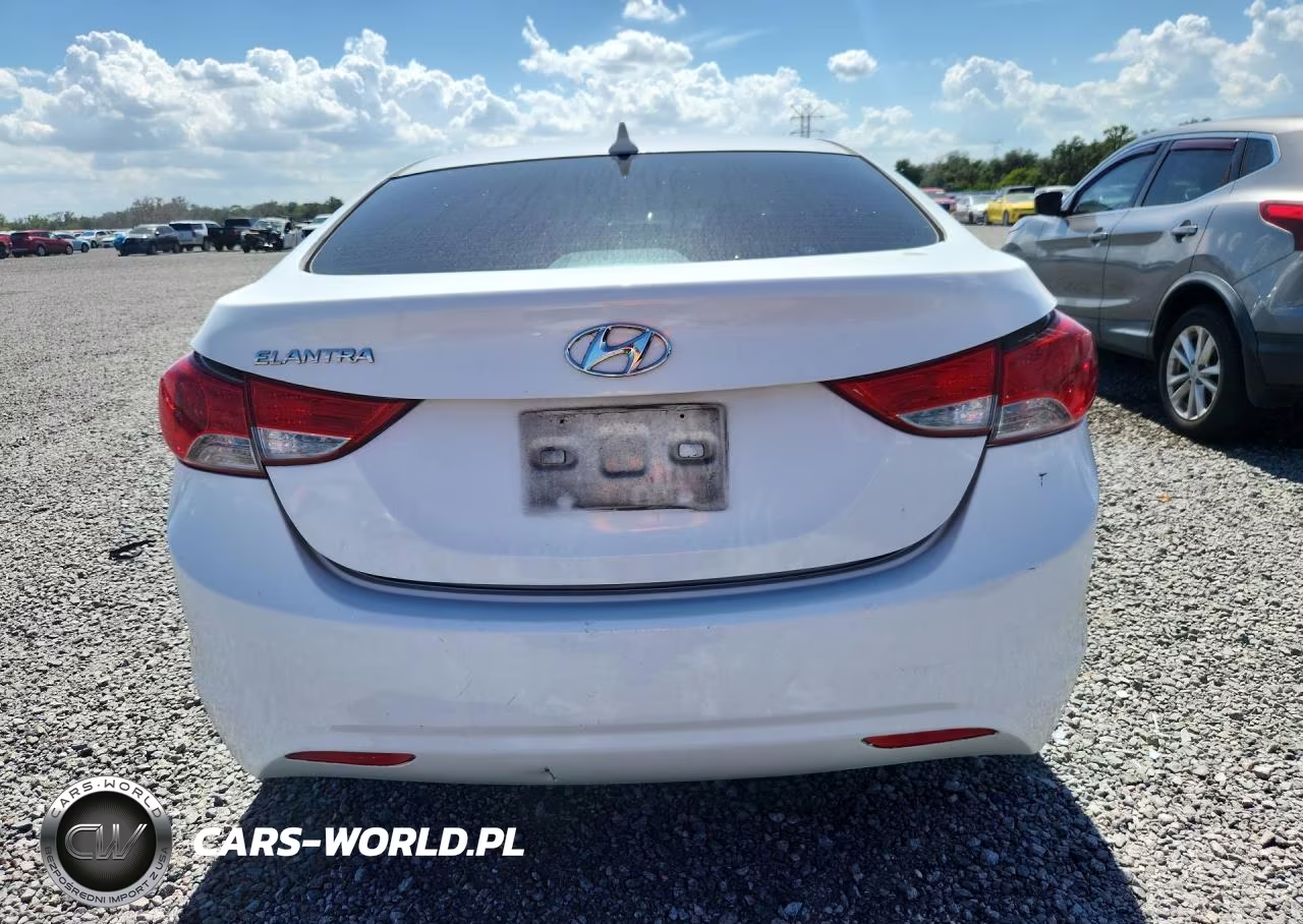 2013 Hyundai Elantra Gls VIN:5NPDH4AEXDH377391 - 6