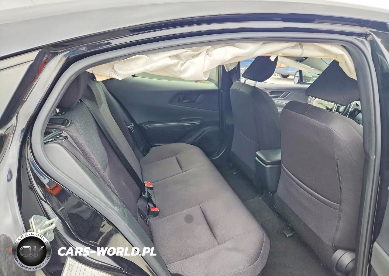 2024 Toyota Prius Le VIN:JTDACAAU2R3024511 - 10