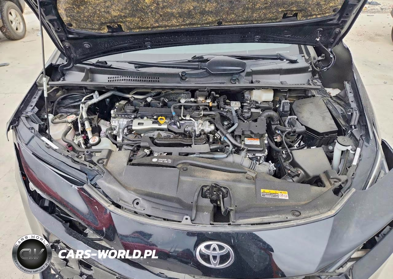 2024 Toyota Prius Le VIN:JTDACAAU2R3024511 - 11