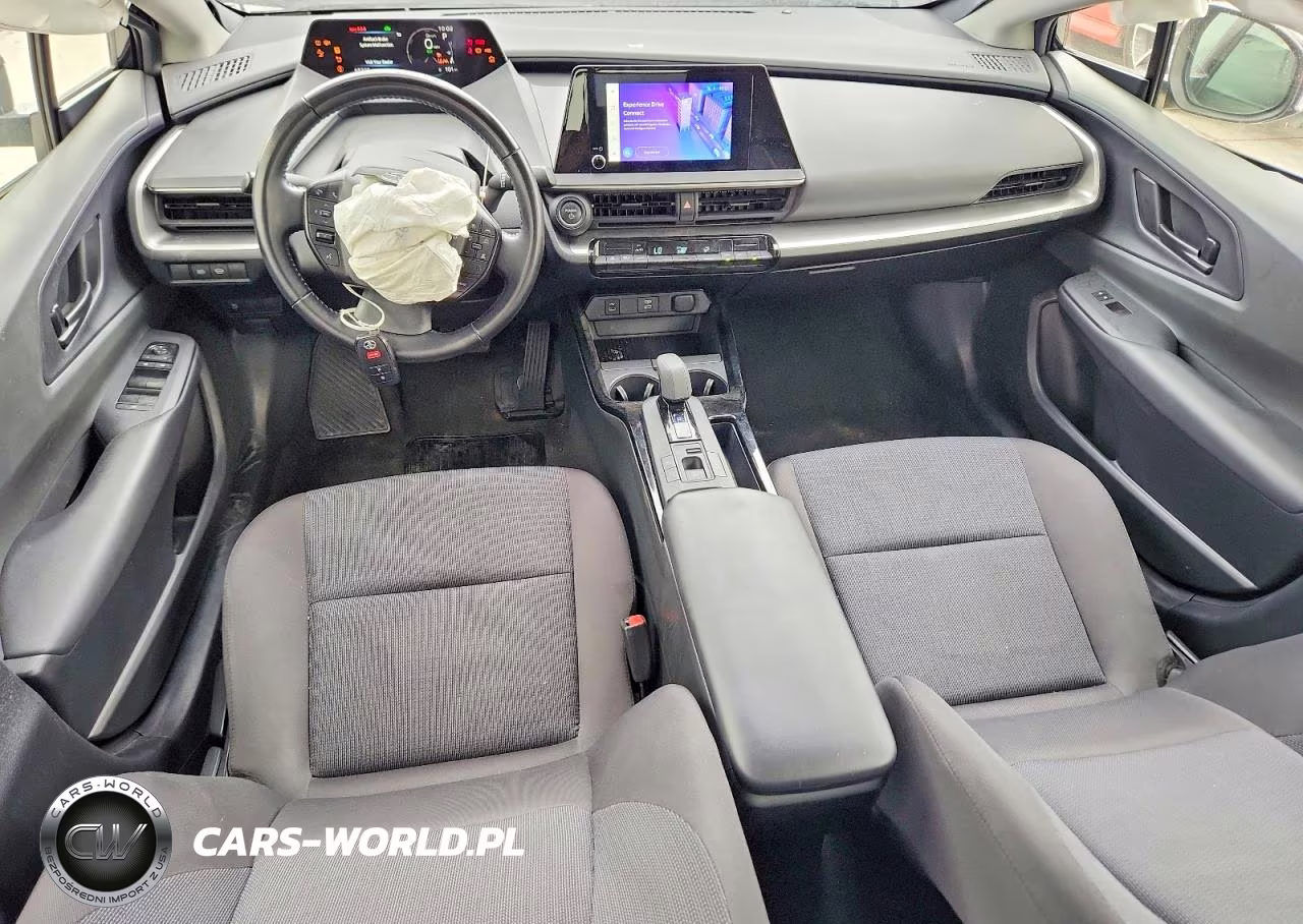 2024 Toyota Prius Le VIN:JTDACAAU2R3024511 - 8