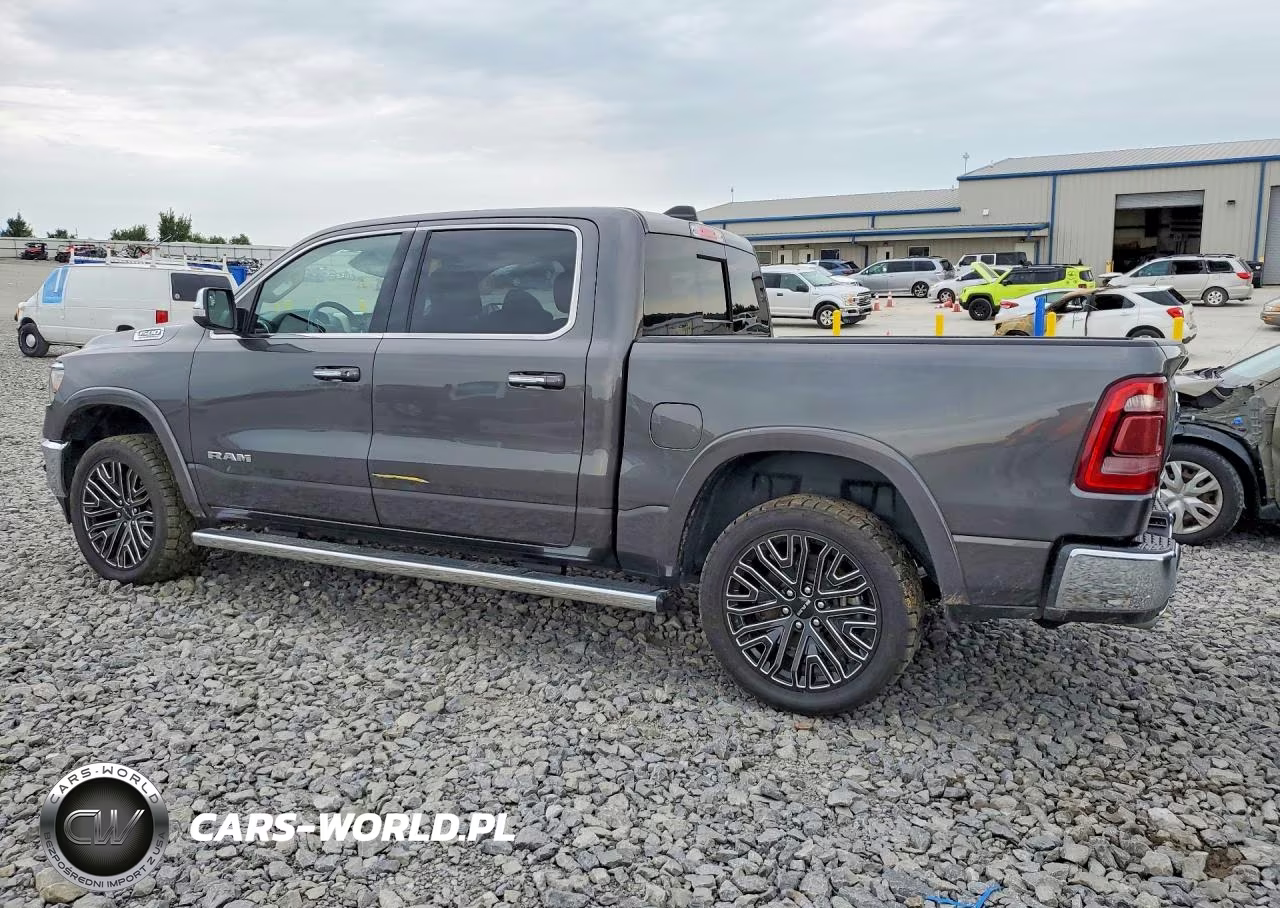 2021 Ram 1500 Laramie VIN:1C6SRFJT7MN599389 - 2