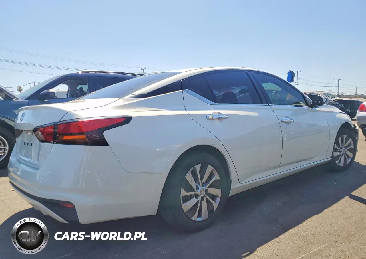 2019 Nissan Altima S VIN:1N4BL4BV7KC180617 - 3