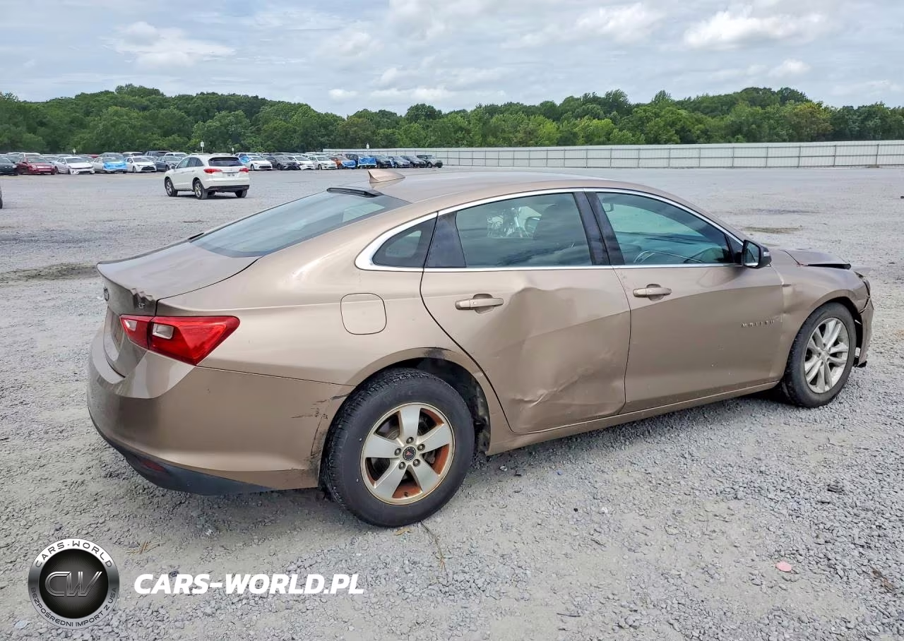 2018 Chevrolet Malibu Lt VIN:1G1ZD5ST1JF237622 - 3