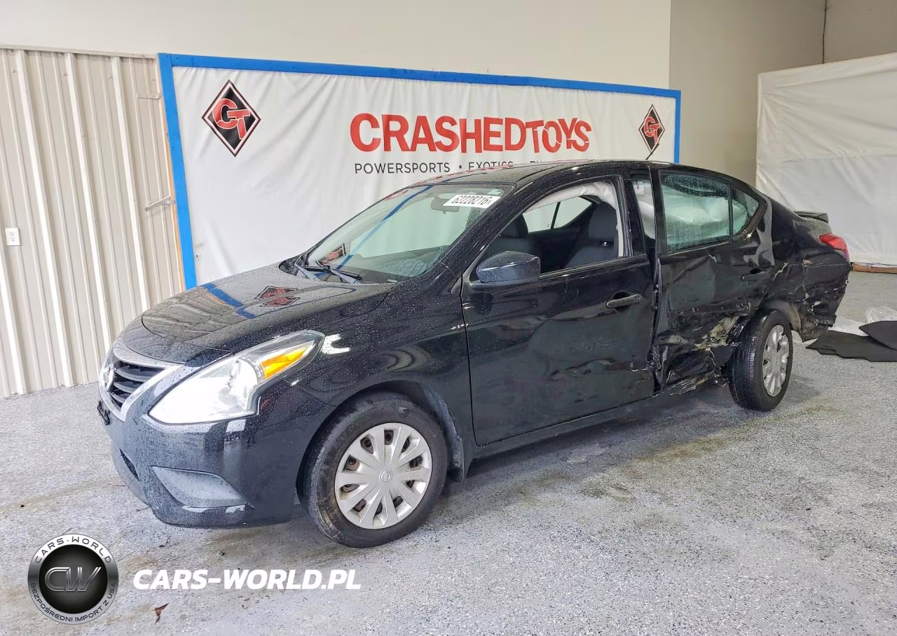 2018 Nissan Versa S Plus
