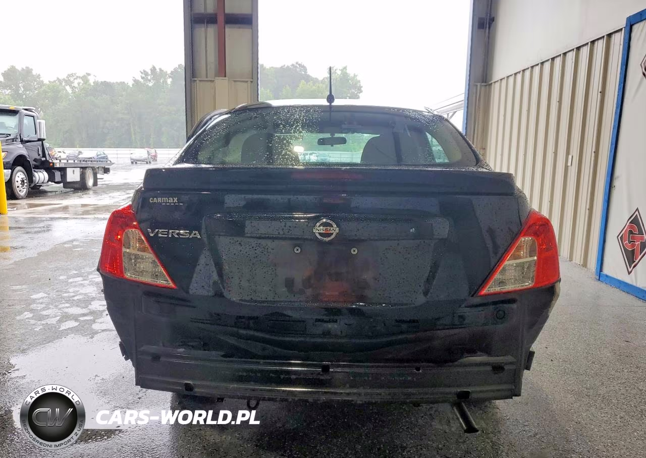 2018 Nissan Versa S Plus VIN:3N1CN7AP7JL839718 - 6