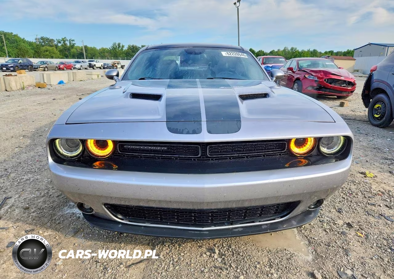 2016 Dodge Challenger Sxt VIN:2C3CDZAG8GH168559 - 5
