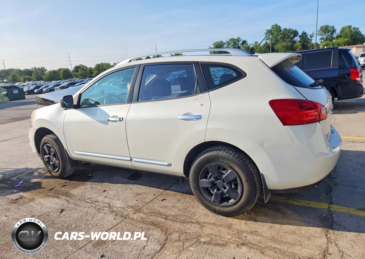 2014 Nissan Rogue Select S VIN:JN8AS5MV2EW719180 - 2