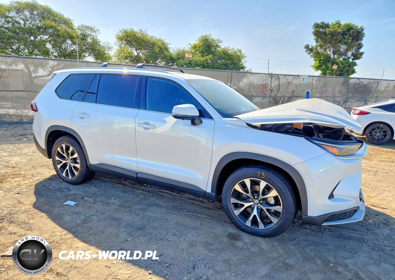 2026 Toyota Grand Highlander Hybrid Max Limited VIN:5TDADAB50TS046713 - 4