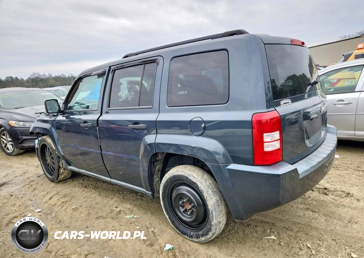 2008 Jeep Patriot Sport VIN:1J8FT28W98D544404 - 2