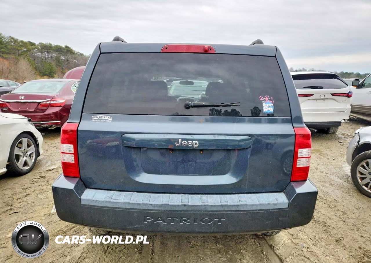 2008 Jeep Patriot Sport VIN:1J8FT28W98D544404 - 6