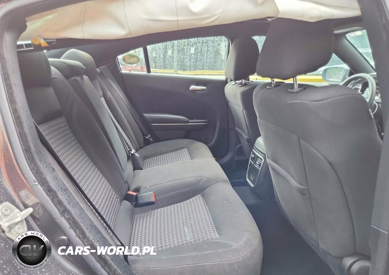 2023 Dodge Charger Sxt VIN:2C3CDXBG8PH666442 - 10