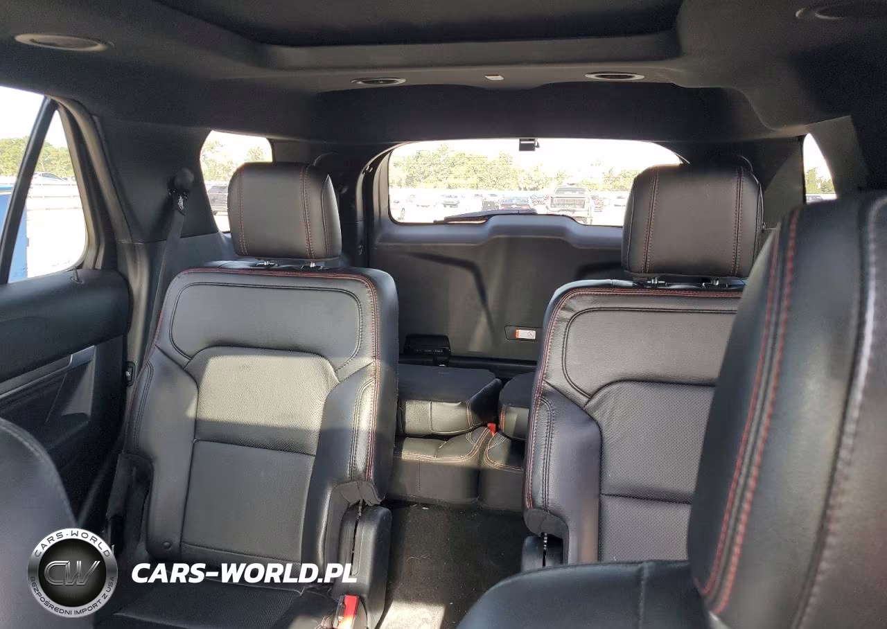 2019 Ford Explorer Sport VIN:1FM5K8GT6KGB35343 - 10