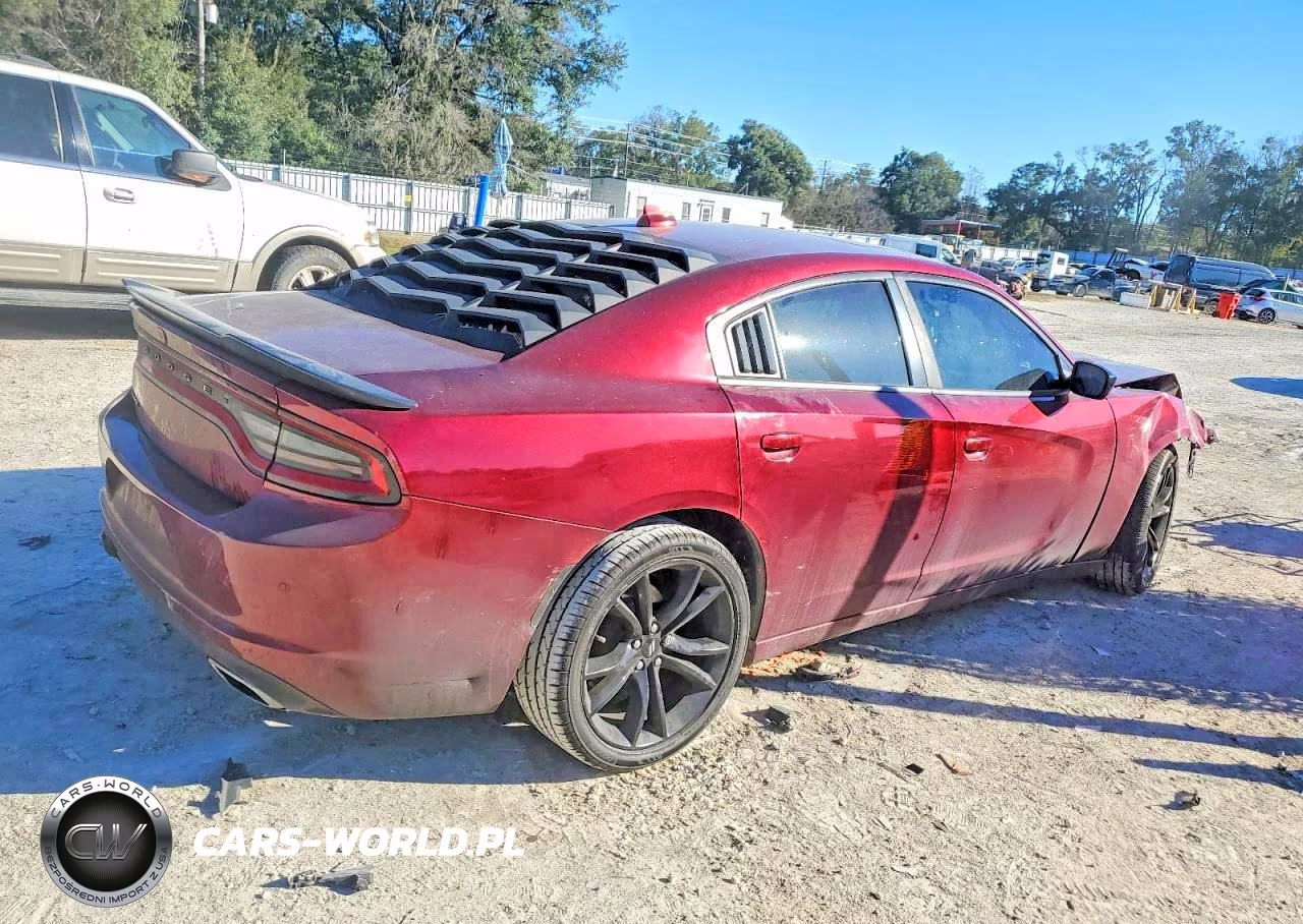 2018 Dodge Charger Sxt Plus VIN:2C3CDXHG8JH187081 - 3
