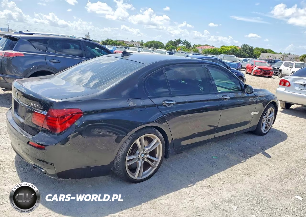 2013 BMW 750 Lxi VIN:WBAYF8C51DD140108 - 3