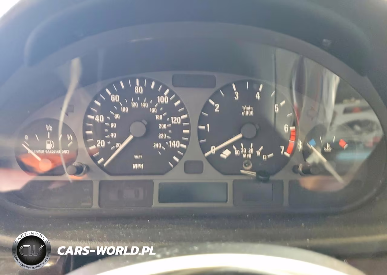 2000 BMW 323 I VIN:WBAAM3341YFP75258 - 9