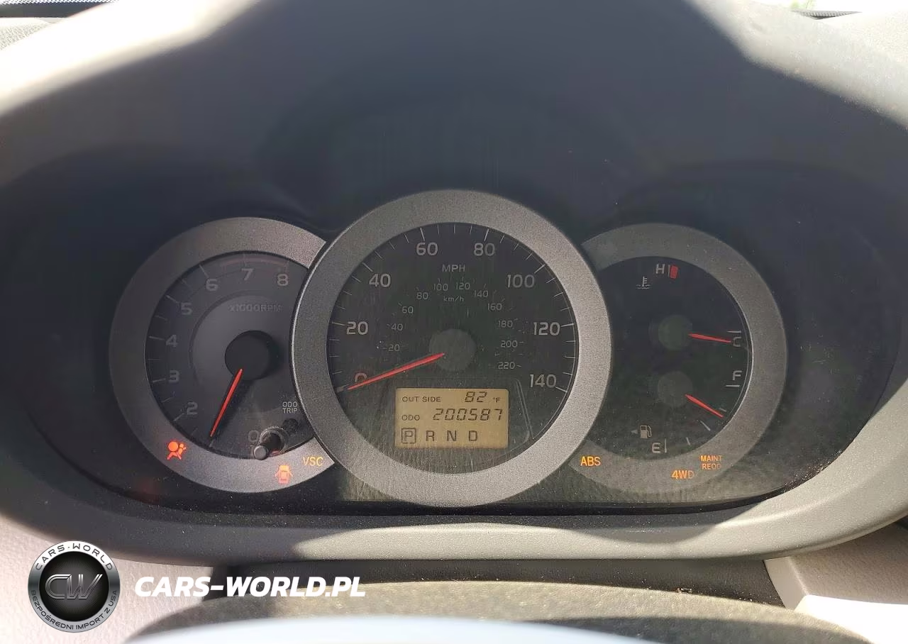 2007 Toyota Rav4 Base VIN:JTMBD33V276033515 - 9
