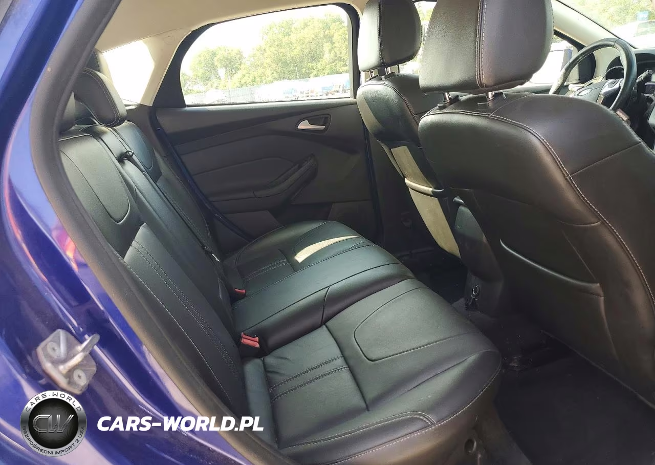 2014 Ford Focus Se VIN:1FADP3K27EL355059 - 10