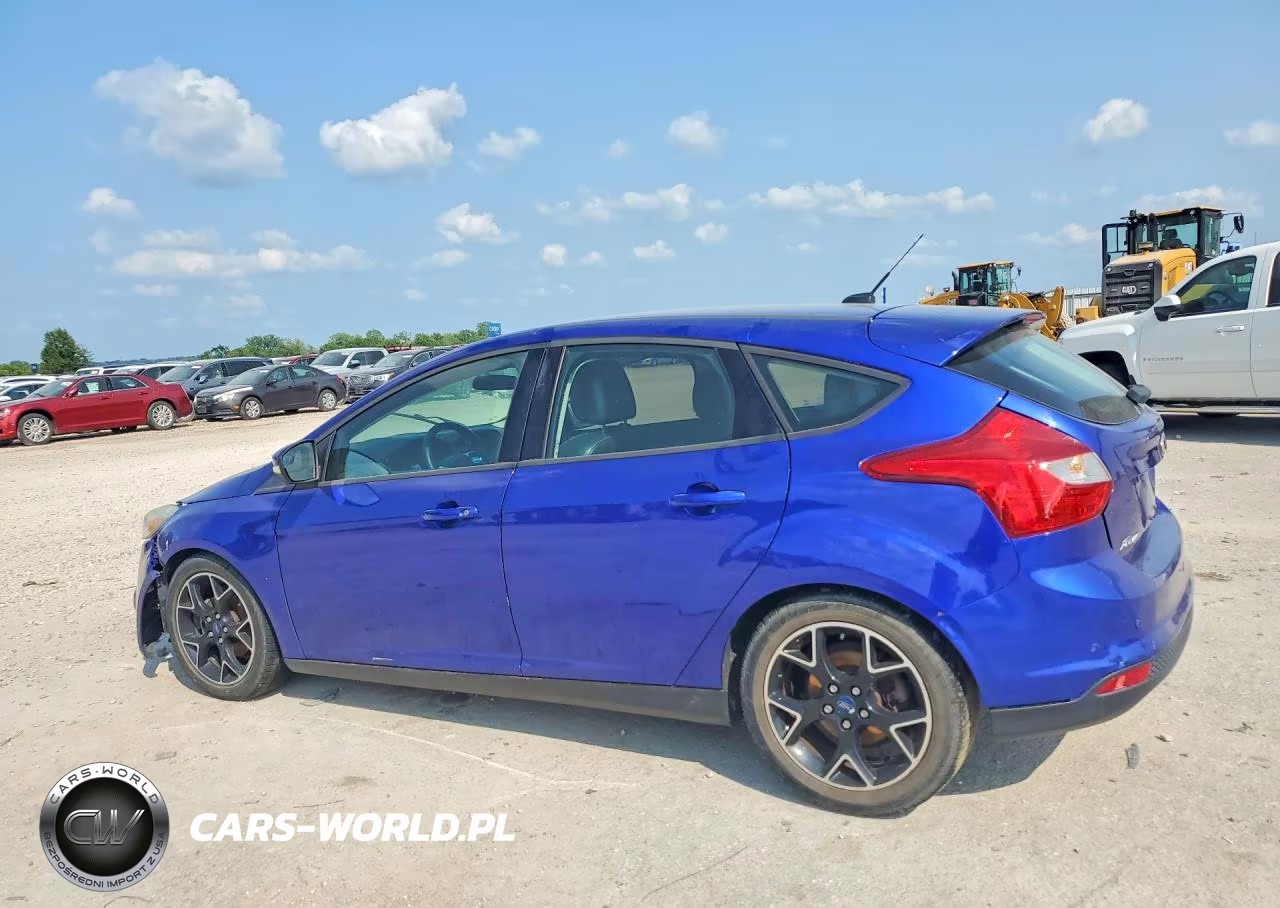 2014 Ford Focus Se VIN:1FADP3K27EL355059 - 2