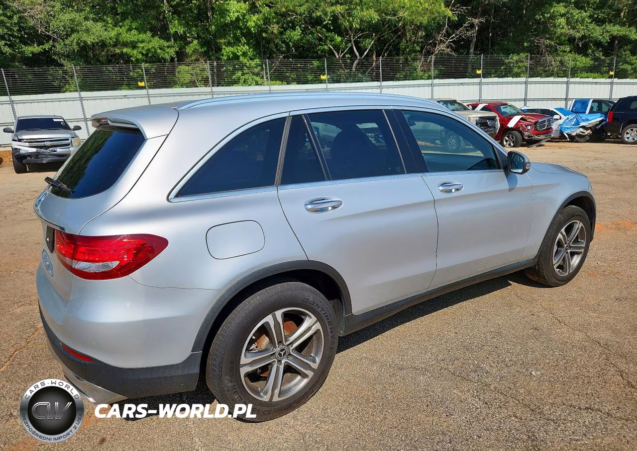 2017 Mercedes-Benz Glc 300 VIN:WDC0G4JB0HV008563 - 3
