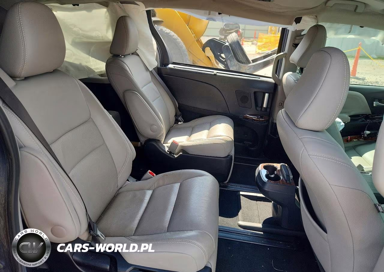 2017 Toyota Sienna Limited Premium 7-Passenger VIN:5TDYZ3DC8HS827610 - 11