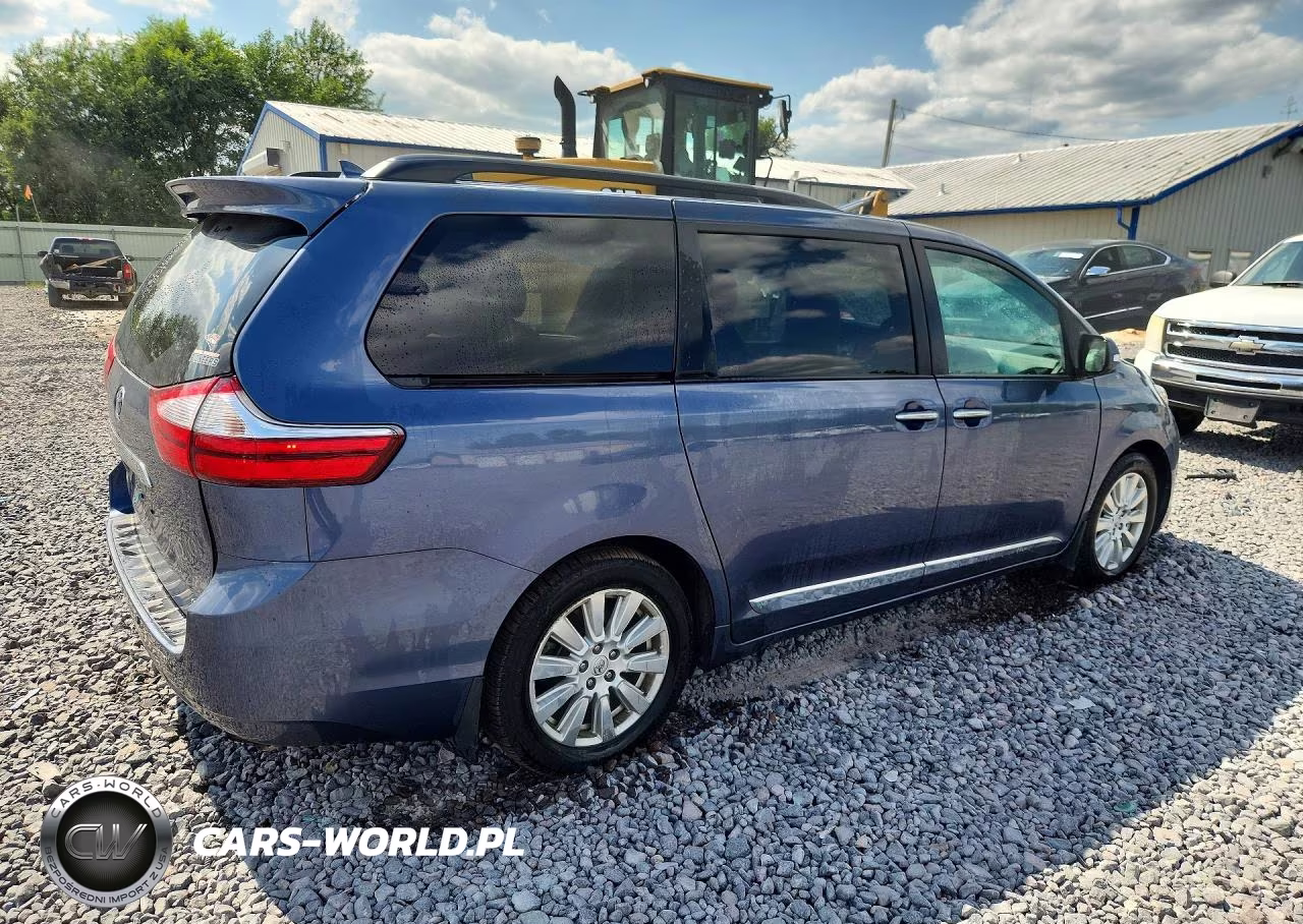 2017 Toyota Sienna Limited Premium 7-Passenger VIN:5TDYZ3DC8HS827610 - 3