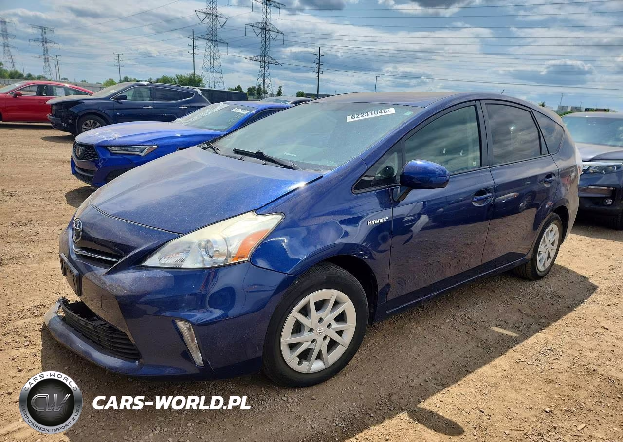 2012 Toyota Prius V Two – zdjęcie 1 z 12