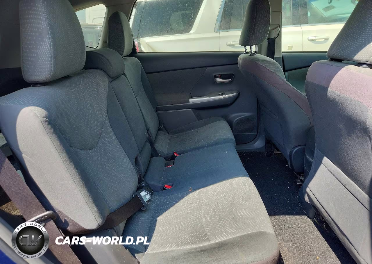 2012 Toyota Prius V Two VIN:JTDZN3EU0C3179097 - 10