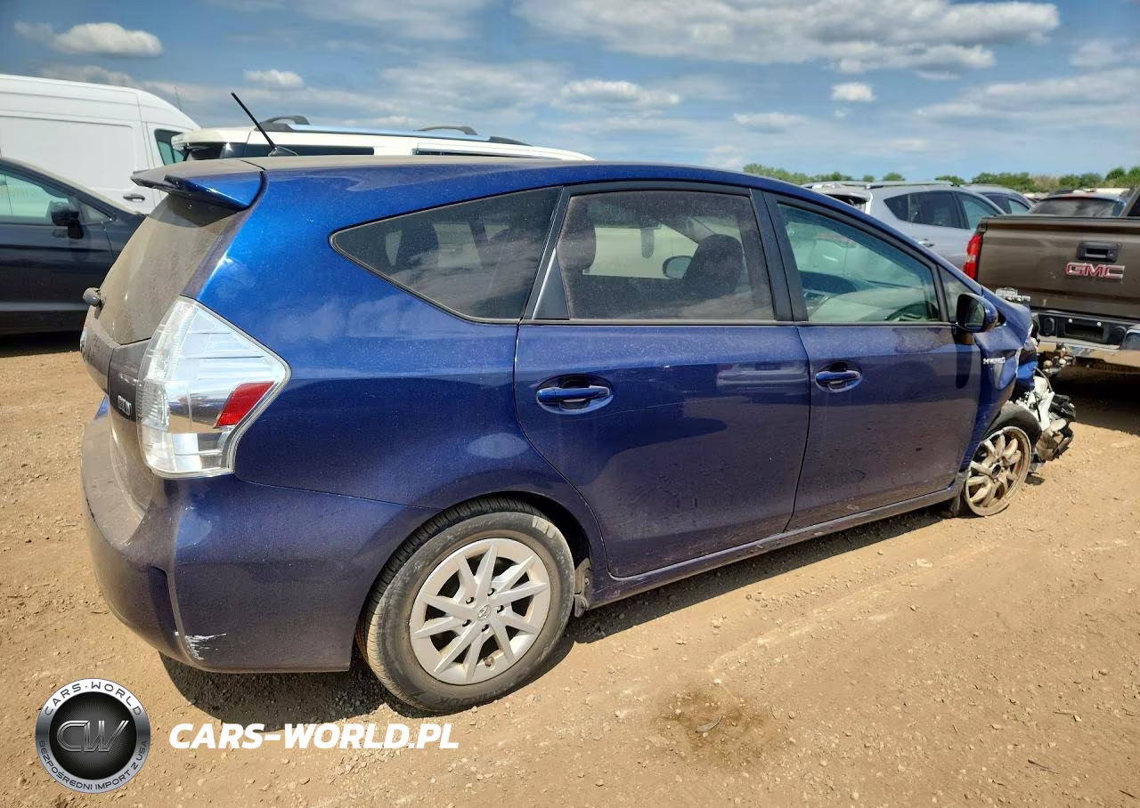 2012 Toyota Prius V Two VIN:JTDZN3EU0C3179097 - 3