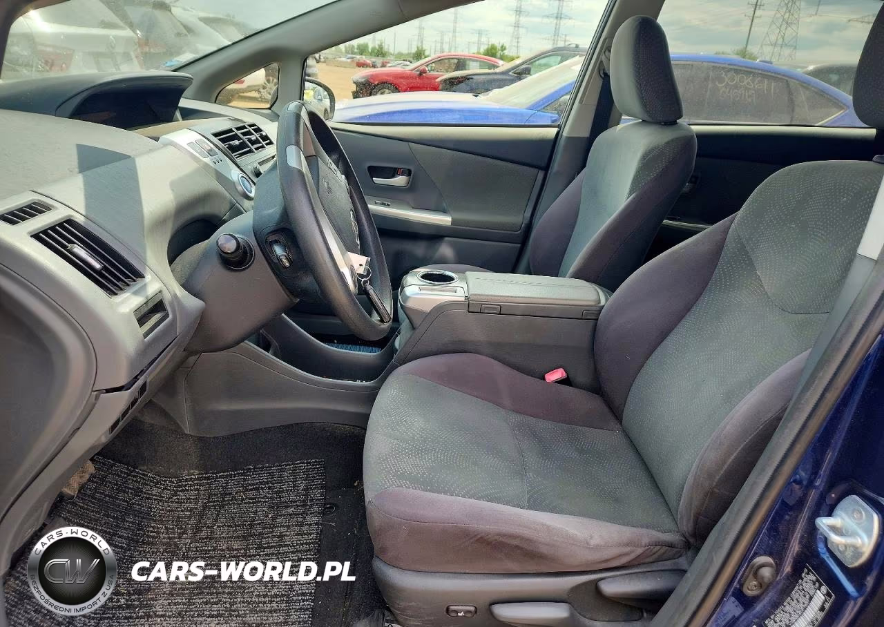 2012 Toyota Prius V Two VIN:JTDZN3EU0C3179097 - 7