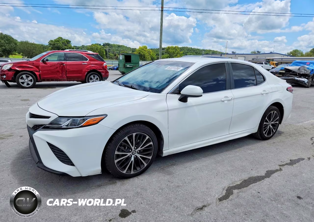 2018 Toyota Camry Se – zdjęcie 1 z 12