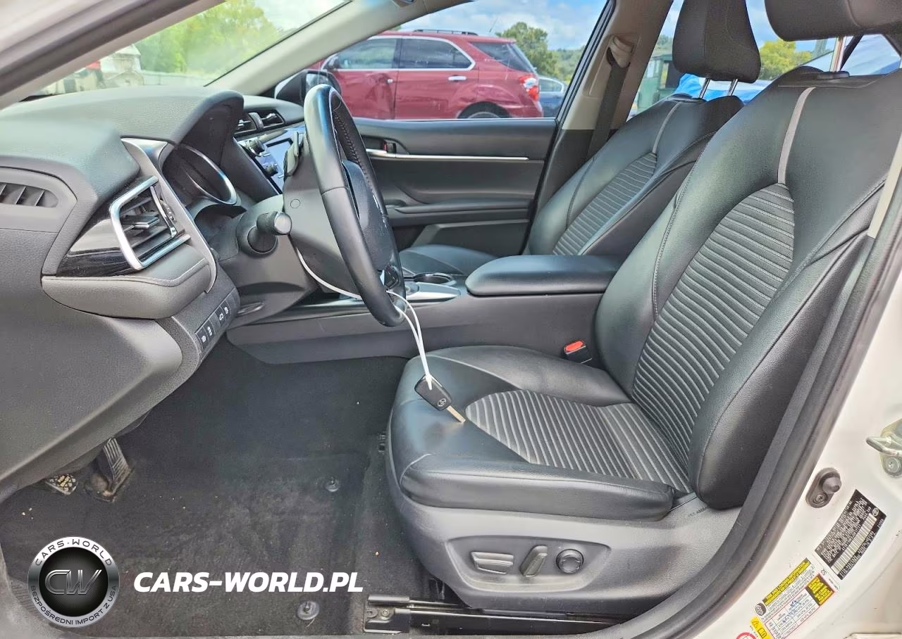 2018 Toyota Camry Se VIN:4T1B11HKXJU017721 - 7