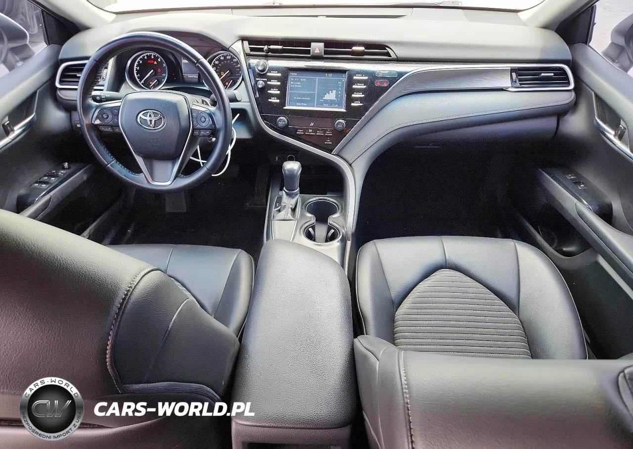 2018 Toyota Camry Se VIN:4T1B11HKXJU017721 - 8