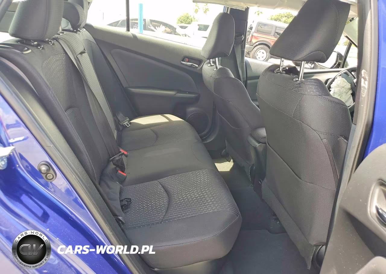 2016 Toyota Prius Two Eco VIN:JTDKARFU8G3516345 - 11