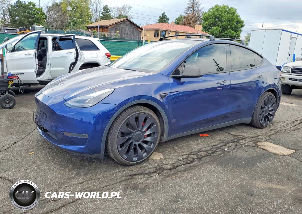 2022 Tesla Model Y – zdjęcie 1 z 12