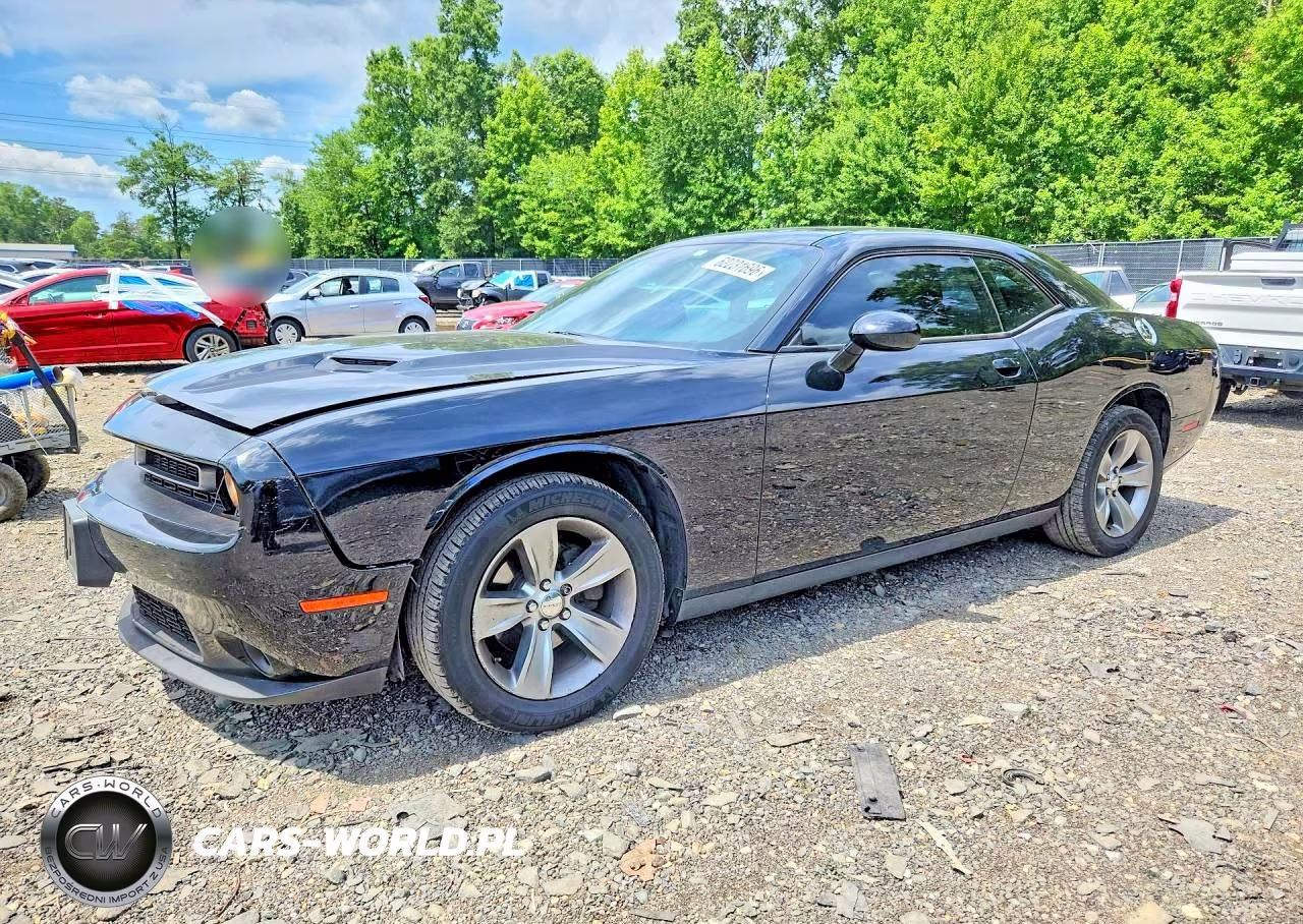 2015 Dodge Challenger Sxt – zdjęcie 1 z 12