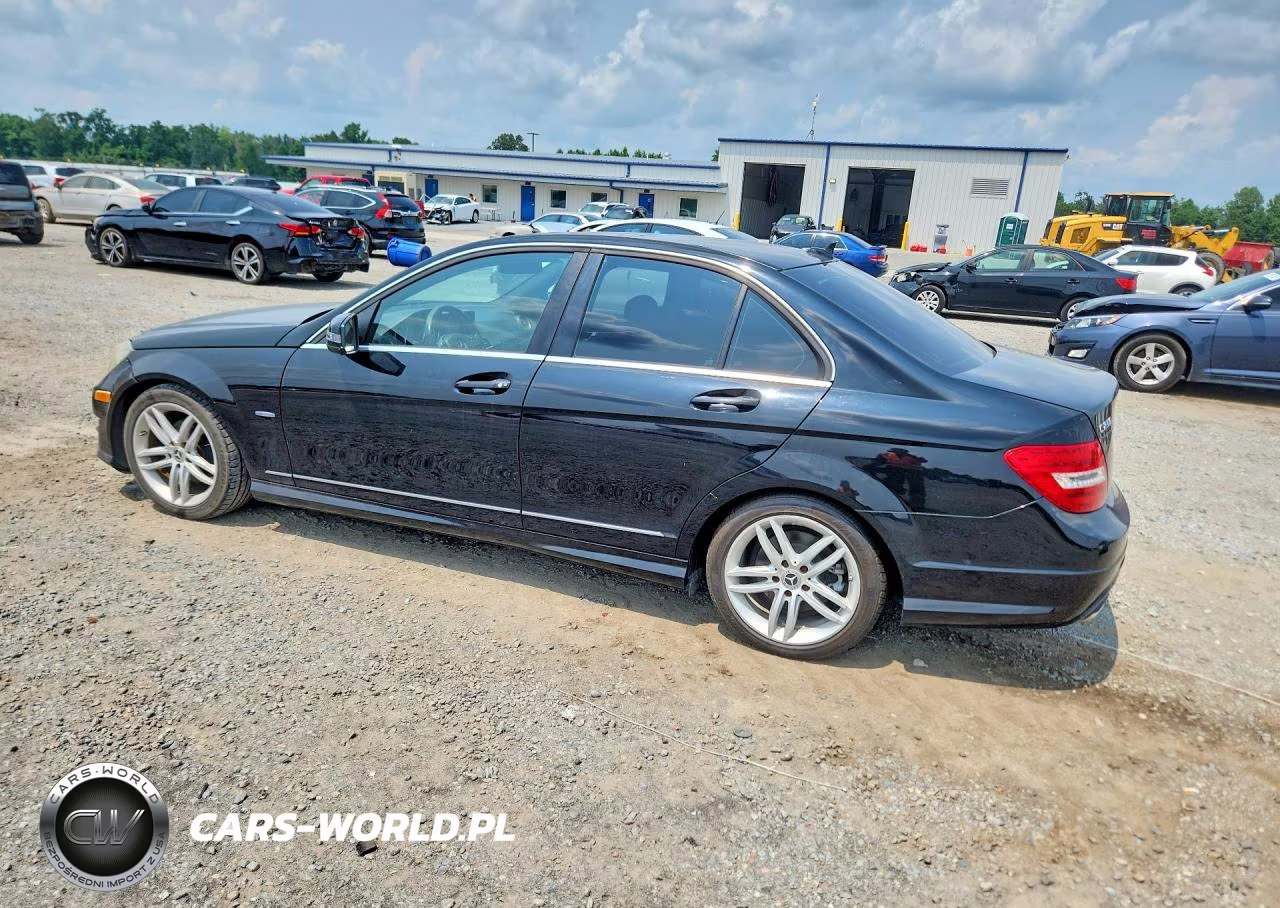 2012 Mercedes-Benz C 250 VIN:WDDGF4HB3CA609467 - 2
