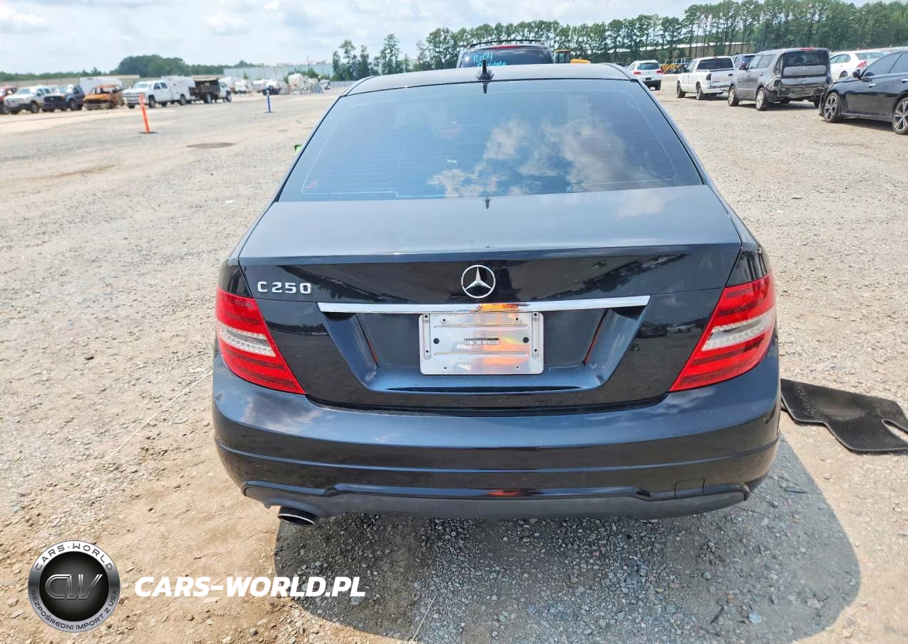 2012 Mercedes-Benz C 250 VIN:WDDGF4HB3CA609467 - 6