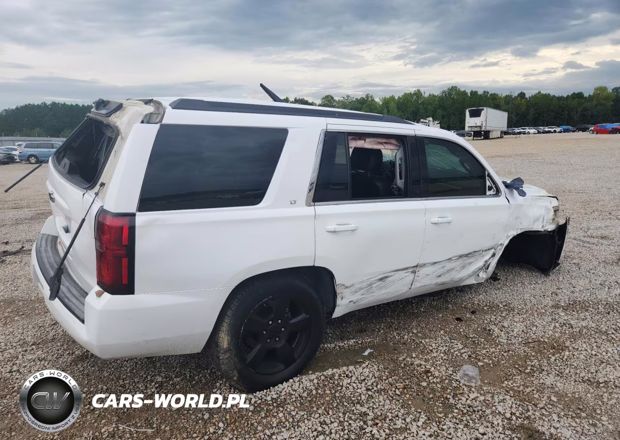 2016 Chevrolet Tahoe C1500 Lt VIN:1GNSCBKC3GR211807 - 3